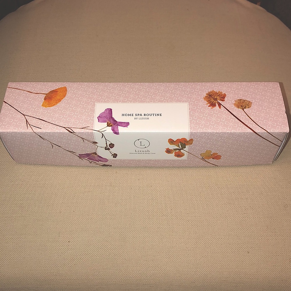 Lizush Shower Steamer Bath Bomb Set
